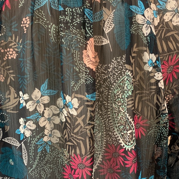 American Rag Black Floral Sheer Blouse - Picture 5 of 8